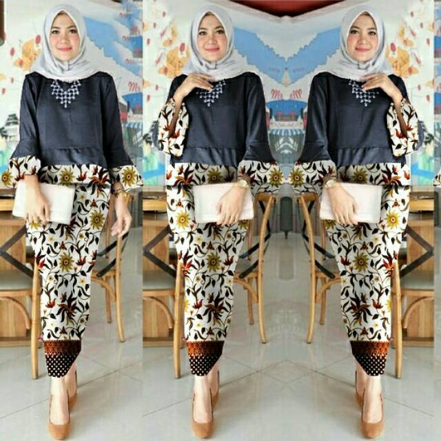 BLOOMY SET BATIK