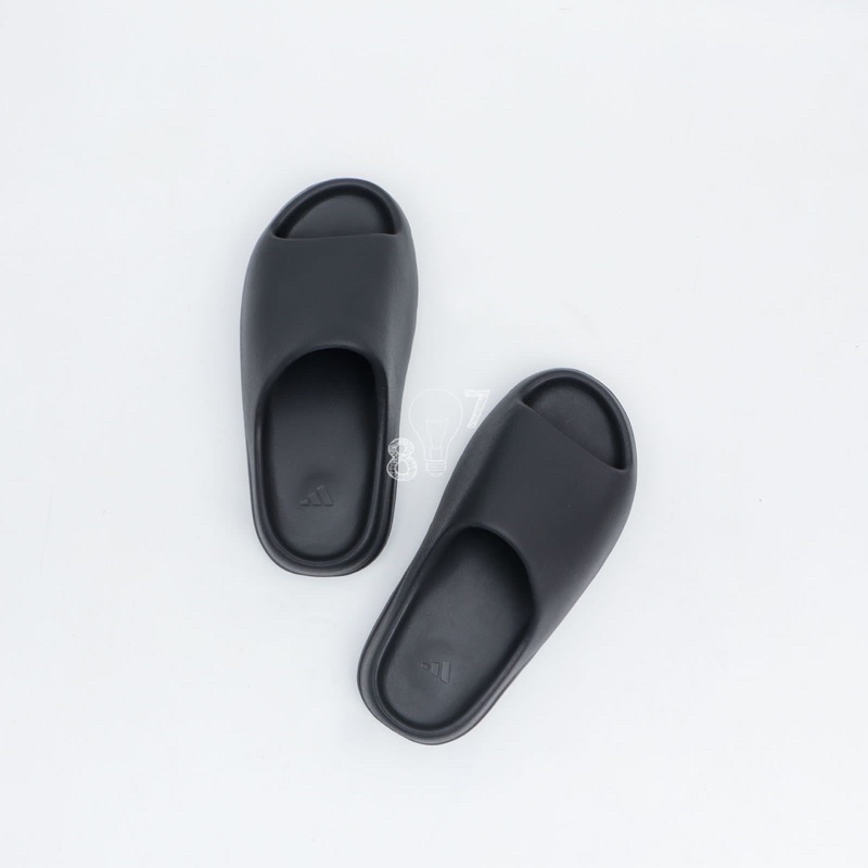 Yeezy Slide Onyx