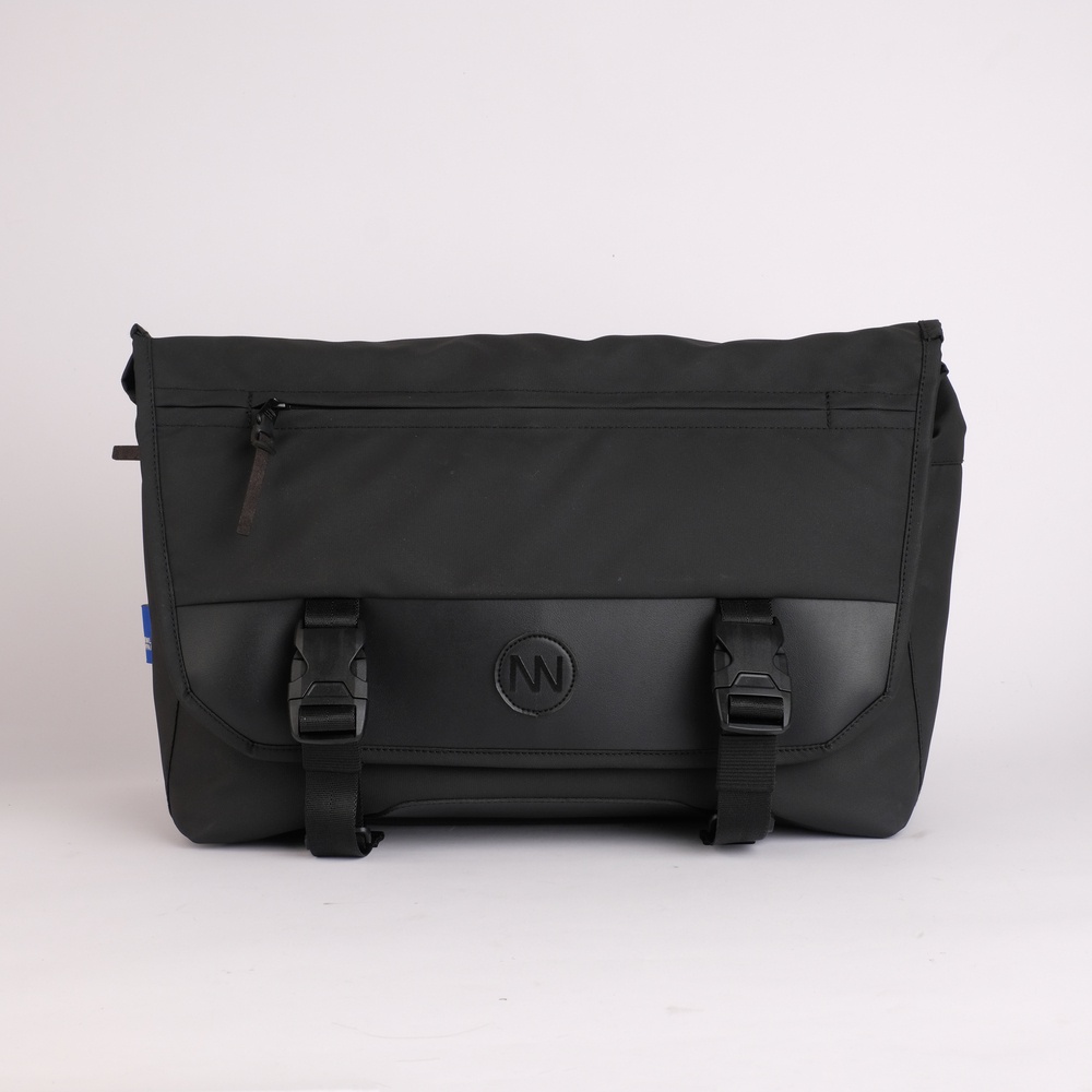 Newlight Messenger Bag / Tas Messenger - Sanggata