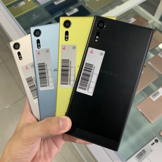 Sony Xperia XZs 4/32GB Mulus Second AU Rom Global