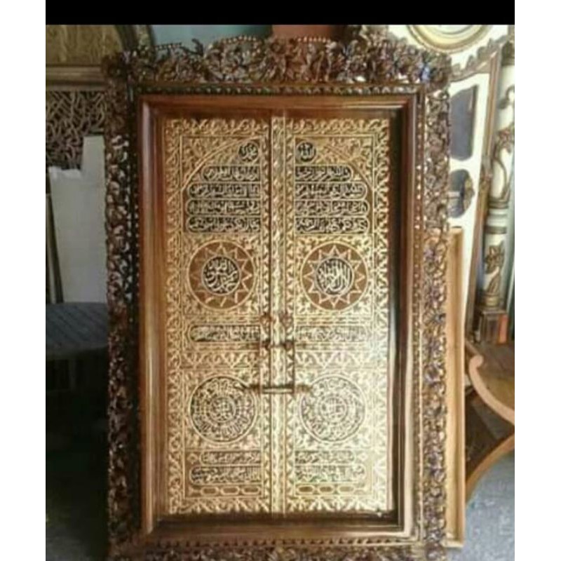 Kaligrafi jati ukir pintu kabah