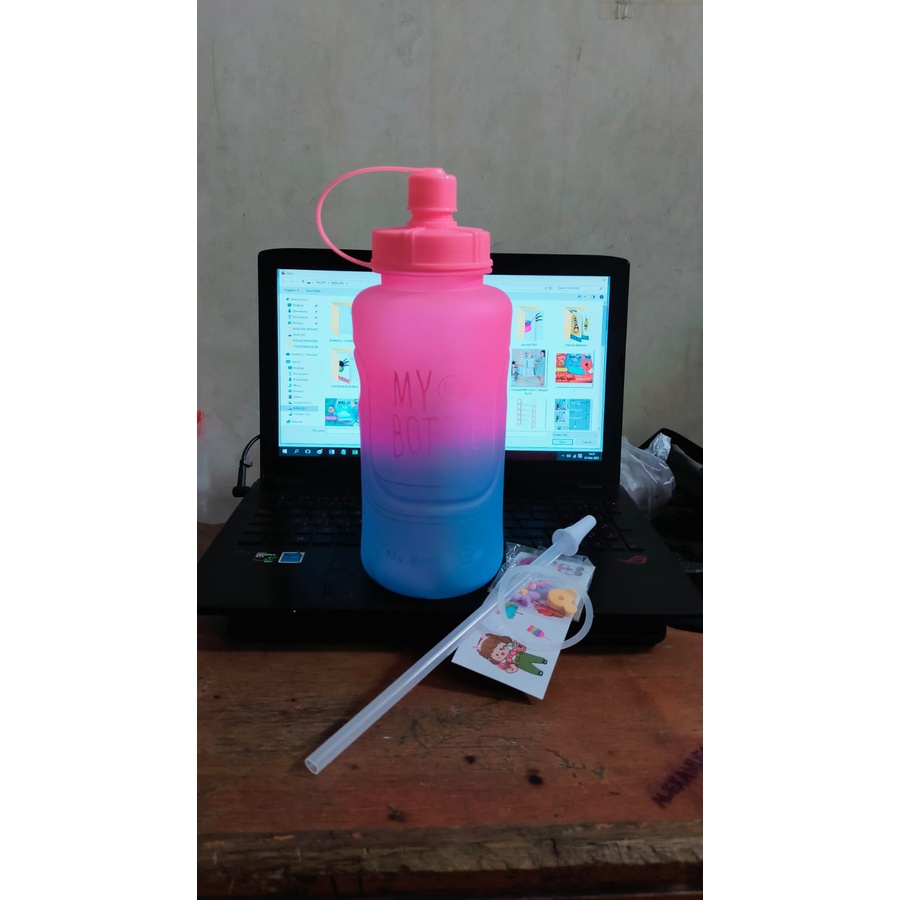 BOTOL MINUM MY BOTTLE VIRAL 2.L / BOTOL MINUM GRADASI 2.L / TEMPAT MINUM PANAS DINGIN ES KOPI TEH SYRUP BUAH BEKAL ANAK SEKOLAH KANTOR KERJA PIKNIK