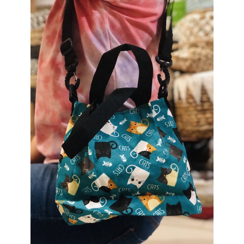 tas kanvas dobel hande 20x20