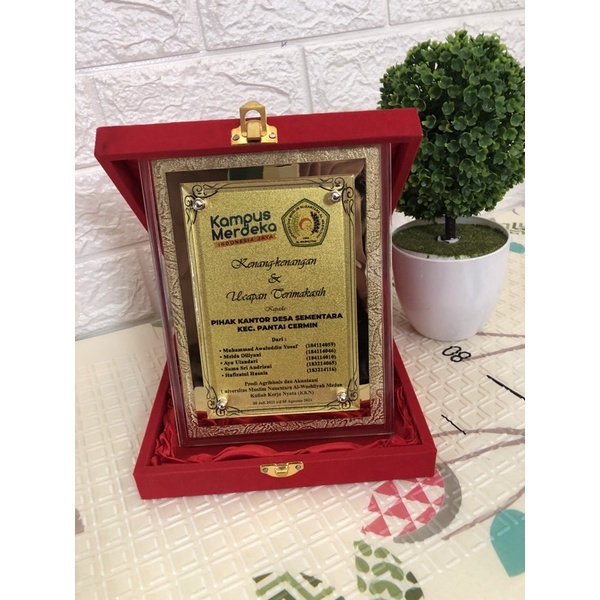 PLAKAT AKRILIK/PLAKAT KKN/Plakat kampus merdeka/ kenang-kenangan/ cinderamata