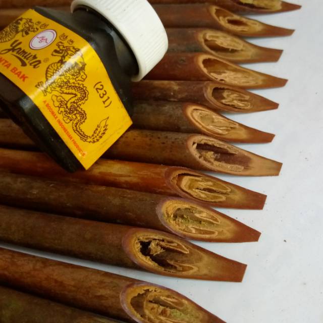 

Paket pena Handam isi 7 pena dan 1 tinta