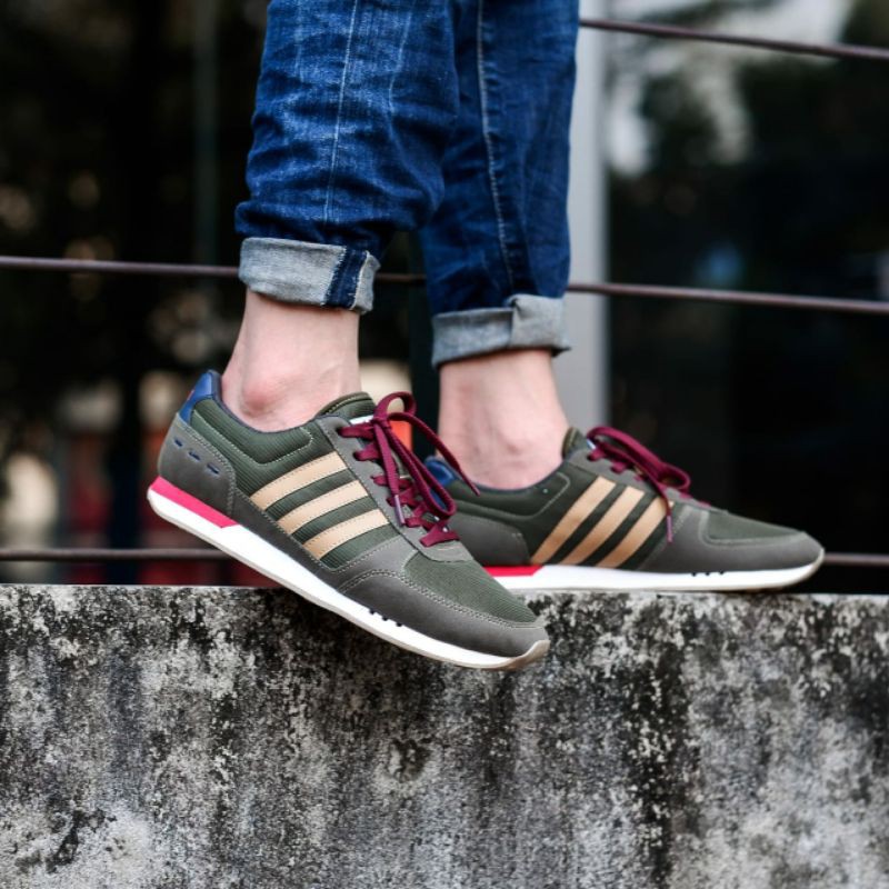 ADIDAS NEO CITY RACER GREEN  BROWN