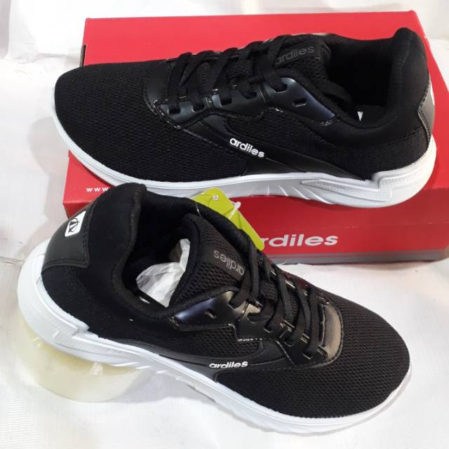 Sepatu sneaker wanita Ardiles iswari original