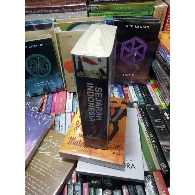 

PROMO!!! PROMO SEJARAH INDONESIA MODERN 1200-2008 RICKLEFS BEST QUALITY TERLARIS