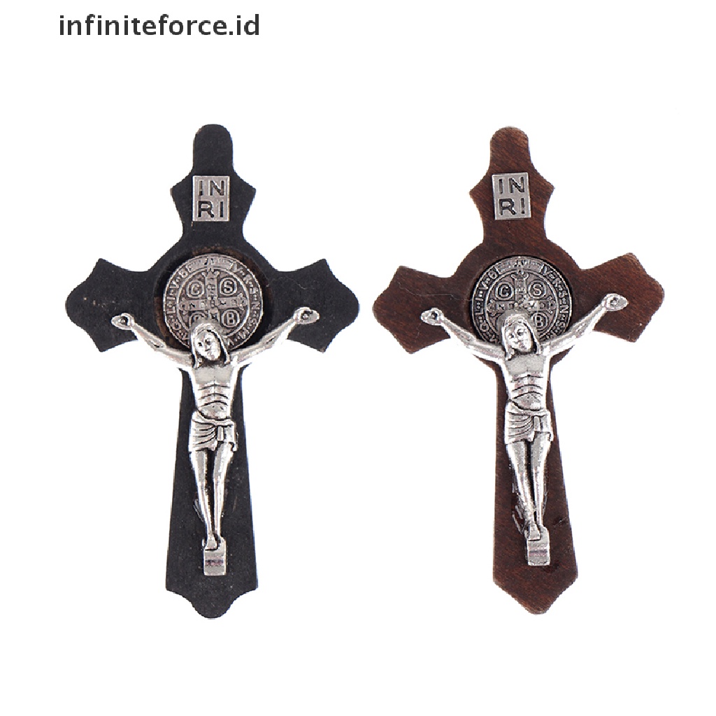 Kalung Salib Yesus Bahan Kayu