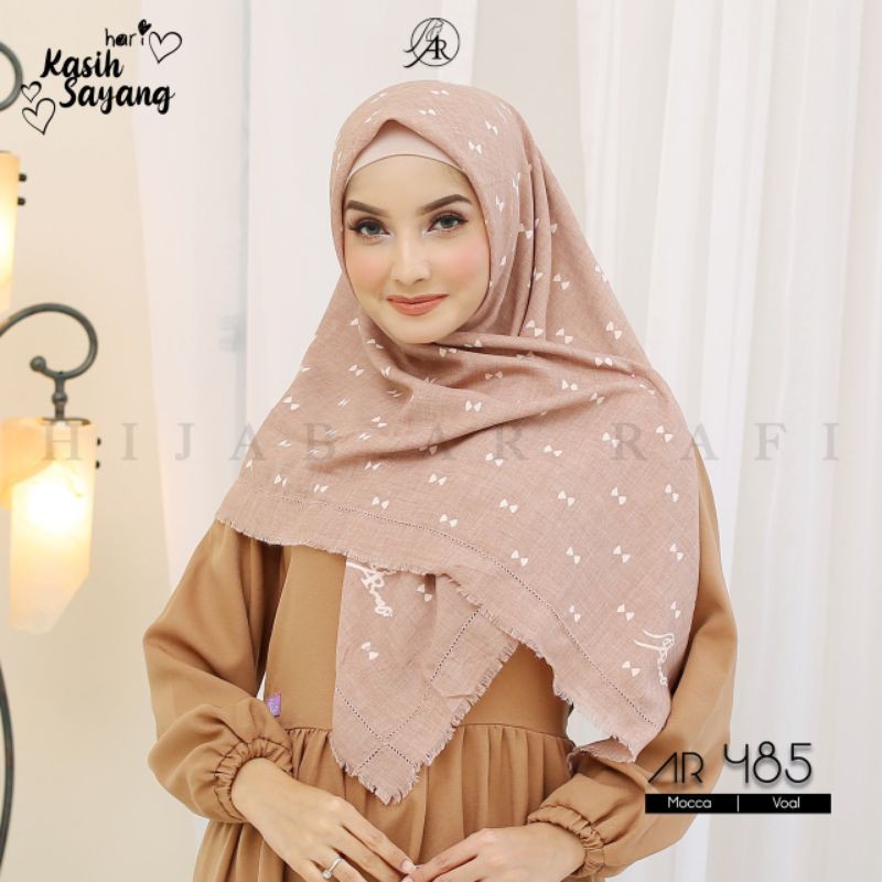 Segi Empat Motif ArrafiAR 485