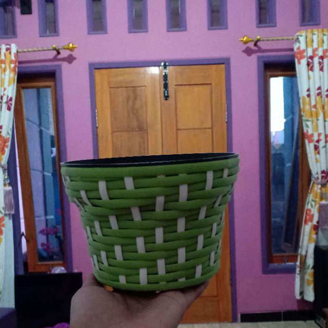 Pot Anyaman Rotan Sintetis D15 Cm Pot Tanaman
