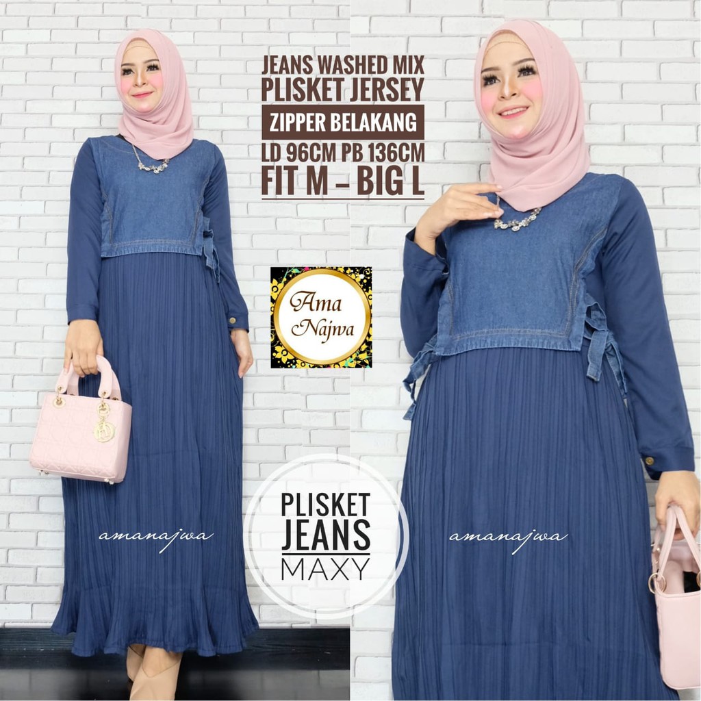 Plisket jeans by Ama Najwa