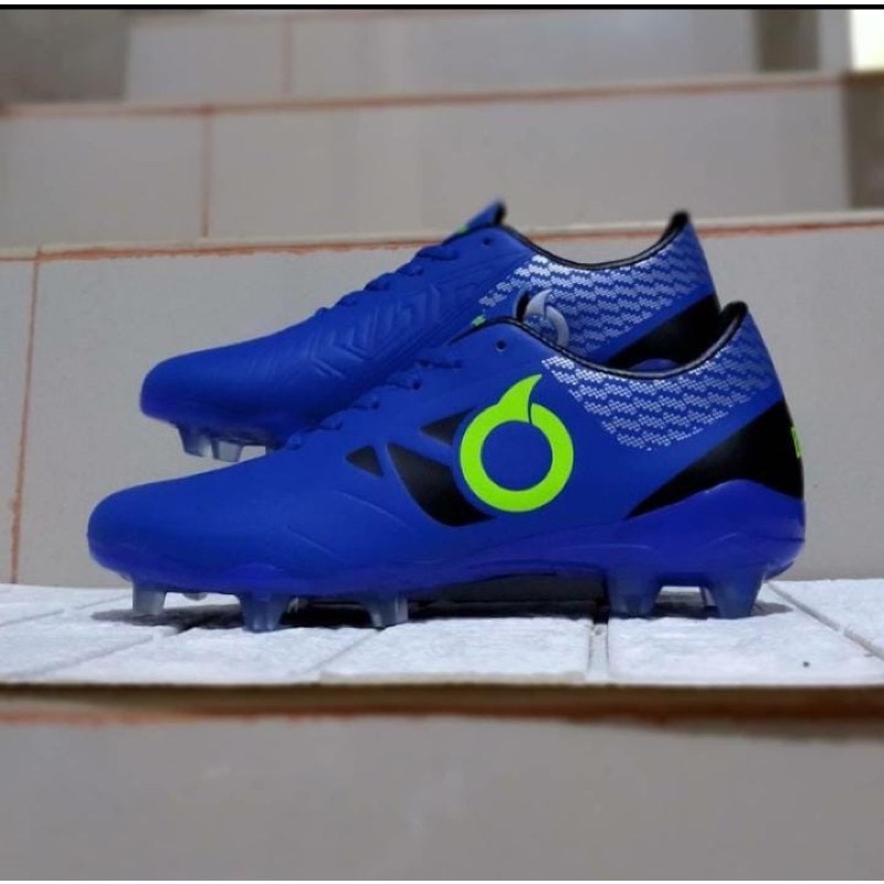 Promo Sepatu Bola Ortus Species model keluaran terbaru