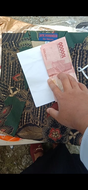 Kemeja Batik Ndoromesem Pria Lengan Panjang Kamulyan Katun Halus A115