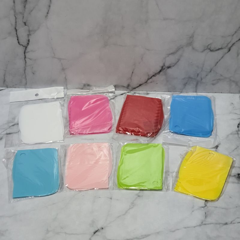 plastic scrapper set 3/ dough cutter and scraper / pisau potong adonan kue