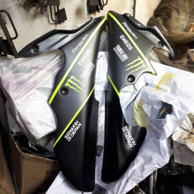 Undercowl R15 old model R6 Undercowl R15 v2 v1 UC R15