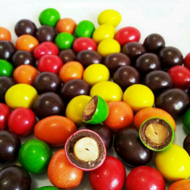 

coklat cha cha isi kacang 500 gram