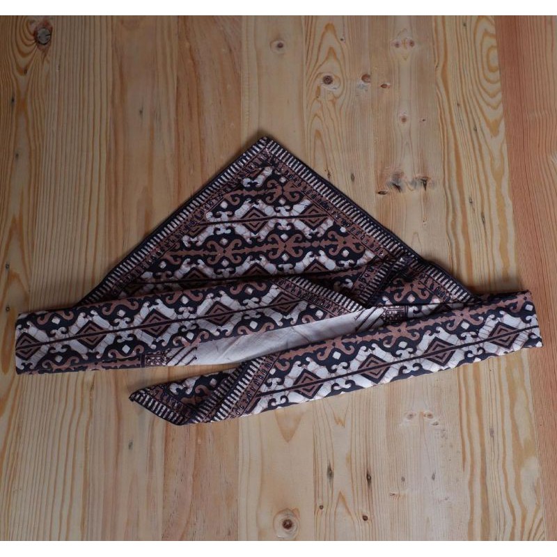 lembaran udeng batik tulis