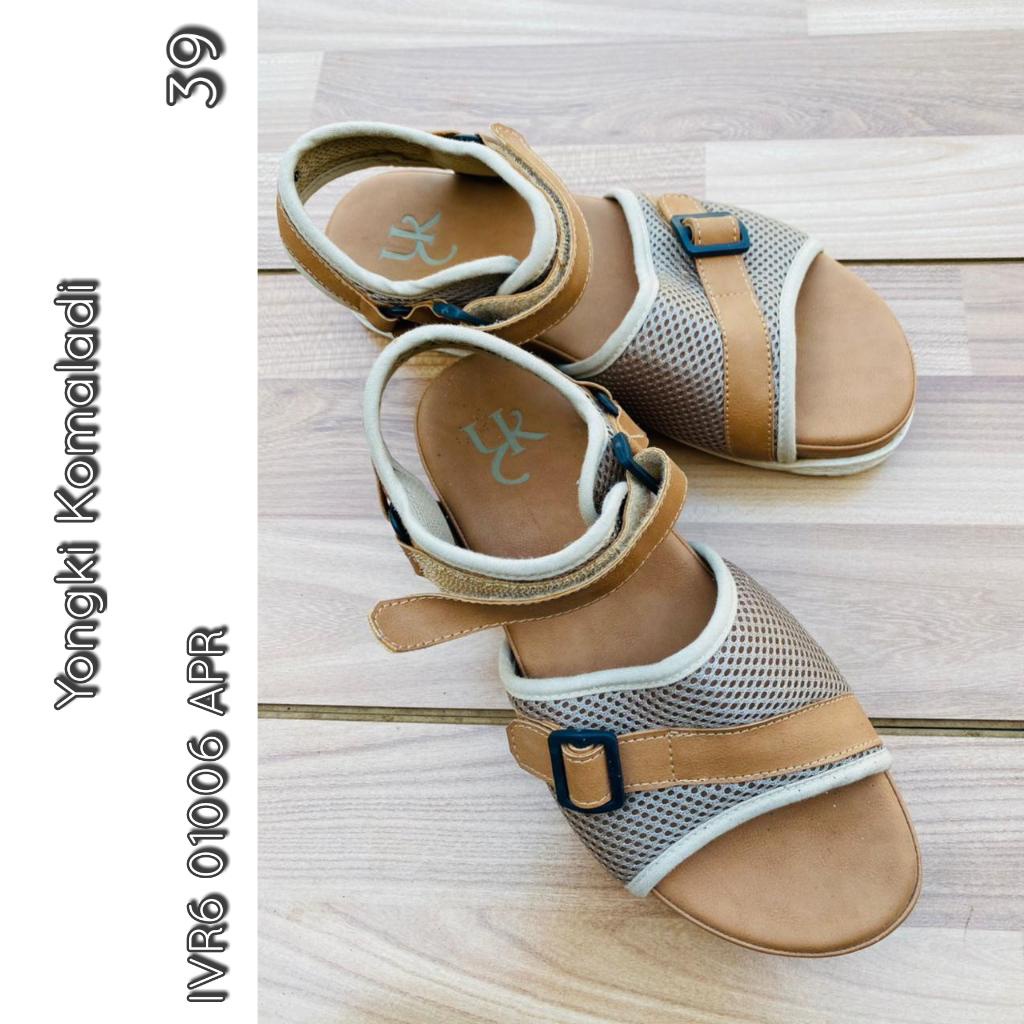 sandal y35