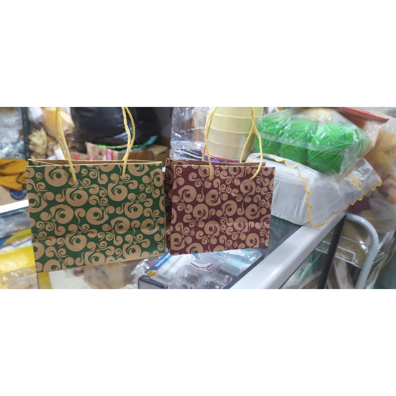 

Paper bag landscape batik mini termurah dan terlaris isi 12pcs