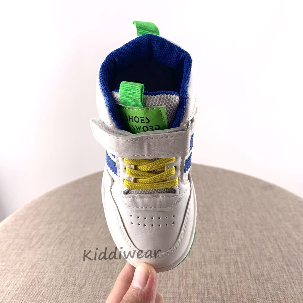 (Kiddiwear) Sepatu Sneaker Anak / Sepatu Import MBK95