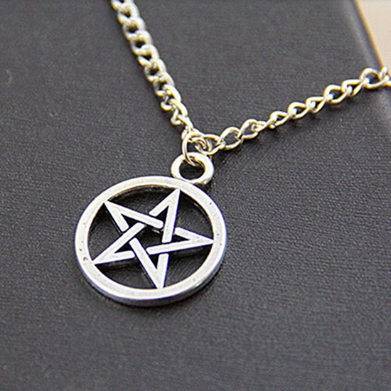 Hu Hu Hu Hu Hu Alat Bantu Pasang Kacamata♡ Kalung Rantai Liontin Bintang Pentagram Hollow Keren Untuk Pria / Wanita