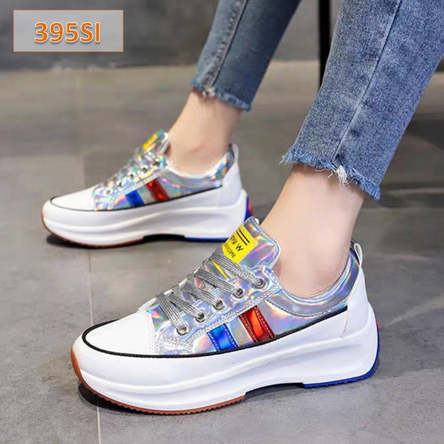 Sepatu Wanita Sneakers Vansglow - 395