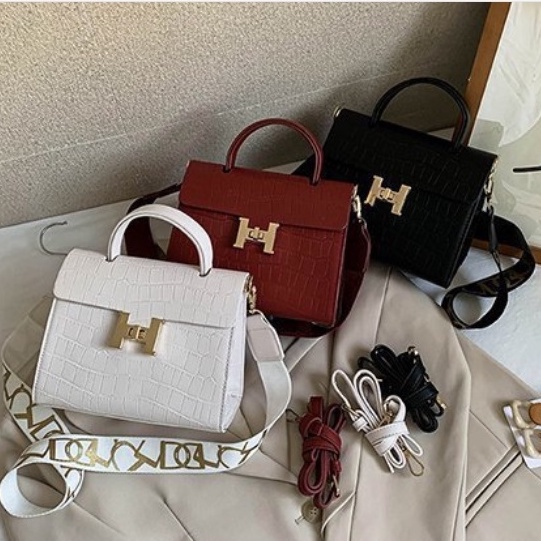 Tas Selempang Wanita KL1922 Slingbag Wanita Import Jakarta Tas Wanita ___ KOEPAKE.ID ____ JL1922 ZL1