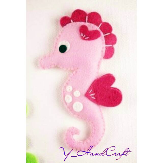 Aplikasi boneka flanel kuda laut