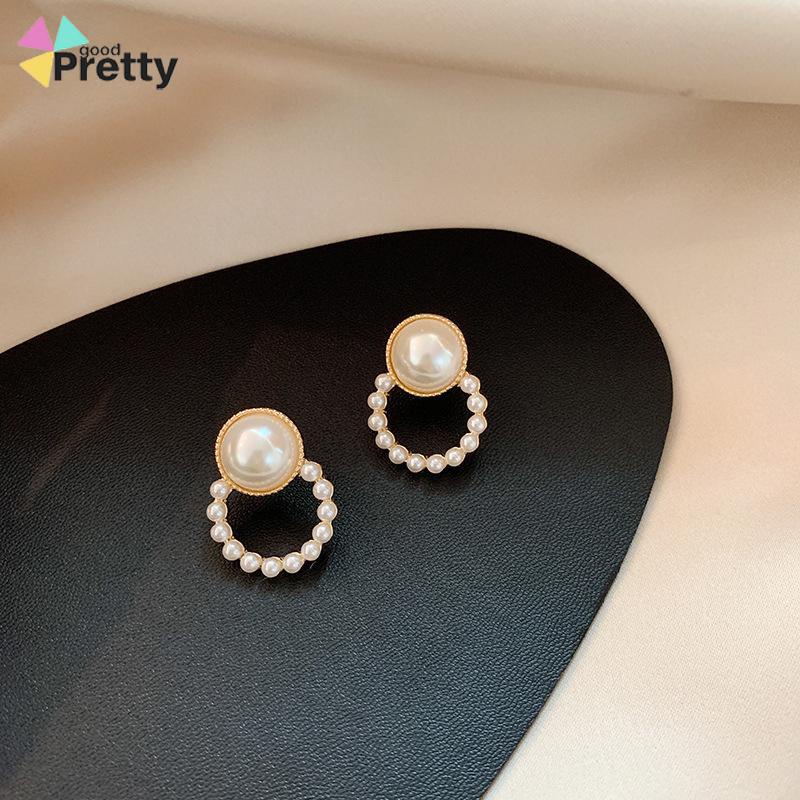 Mutiara yang sederhana dan serbaguna lingkaran anting -anting yang lembut dan elegan  elegan dan elegan - PD