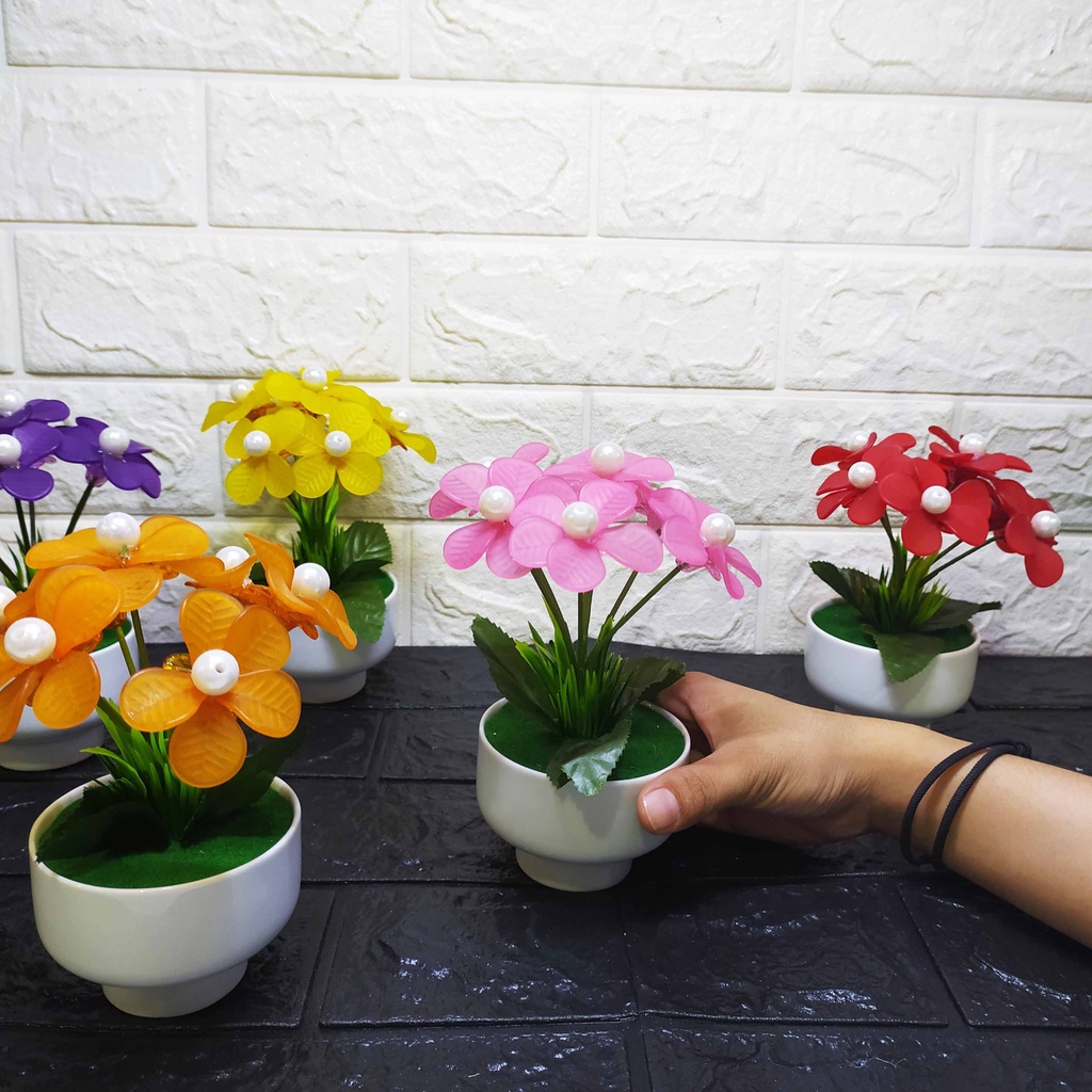 Pajangan Beauty Yarrow Pot Keramik - Pajangan Imitasi Dekorasi Cantik