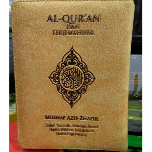 Al-Quran Terjemah Azh-Zhafir Sedang A5 Kalp Resleting (14 x 20,5)
