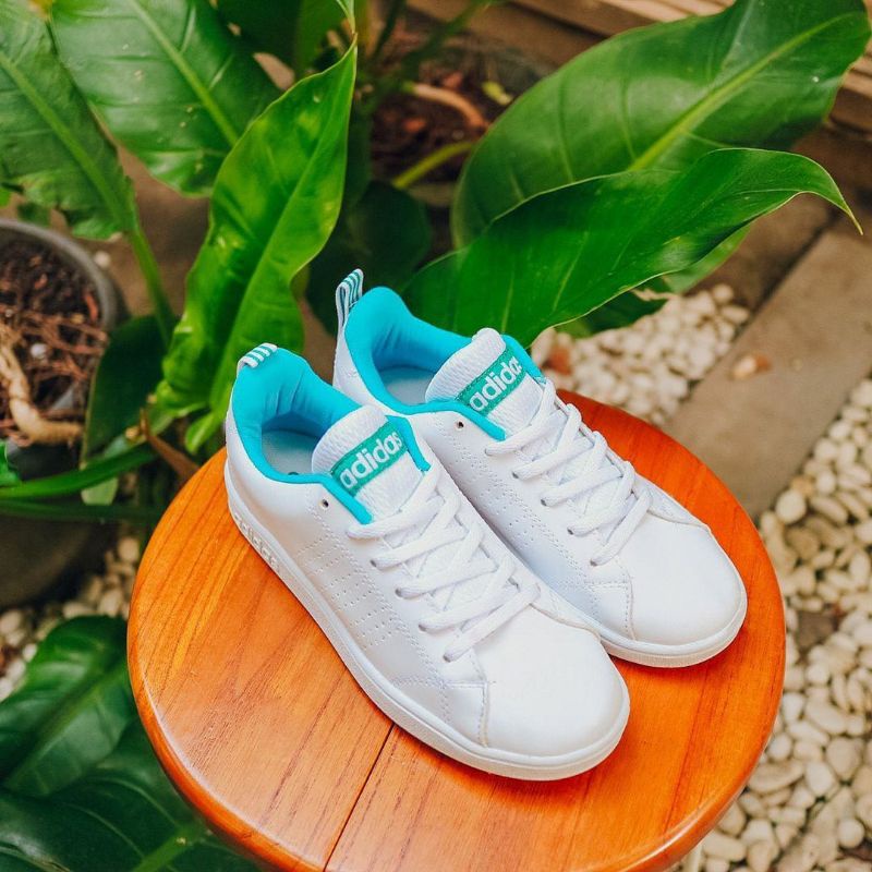 Sepatu Adidas Neo Advantage White Cewek Original BNWB (Bonus Kaos Kaki)