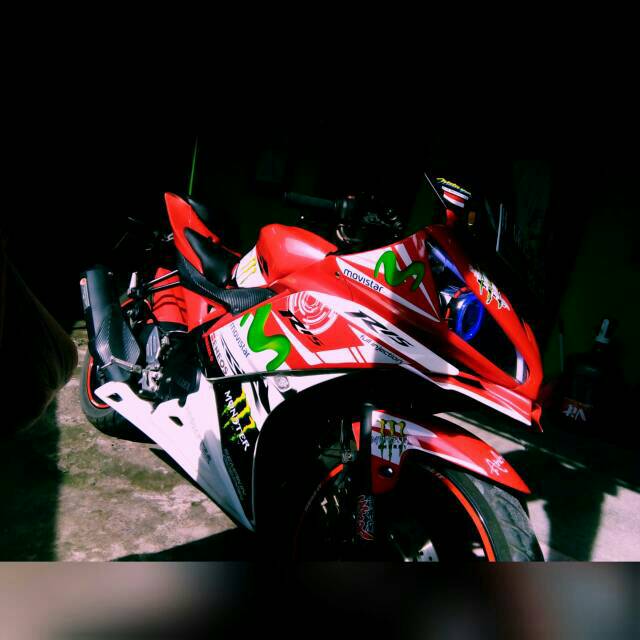 STRIPING STIKER LIST VARIASI YAMAHA R15 V1 V2 MOVISTAR