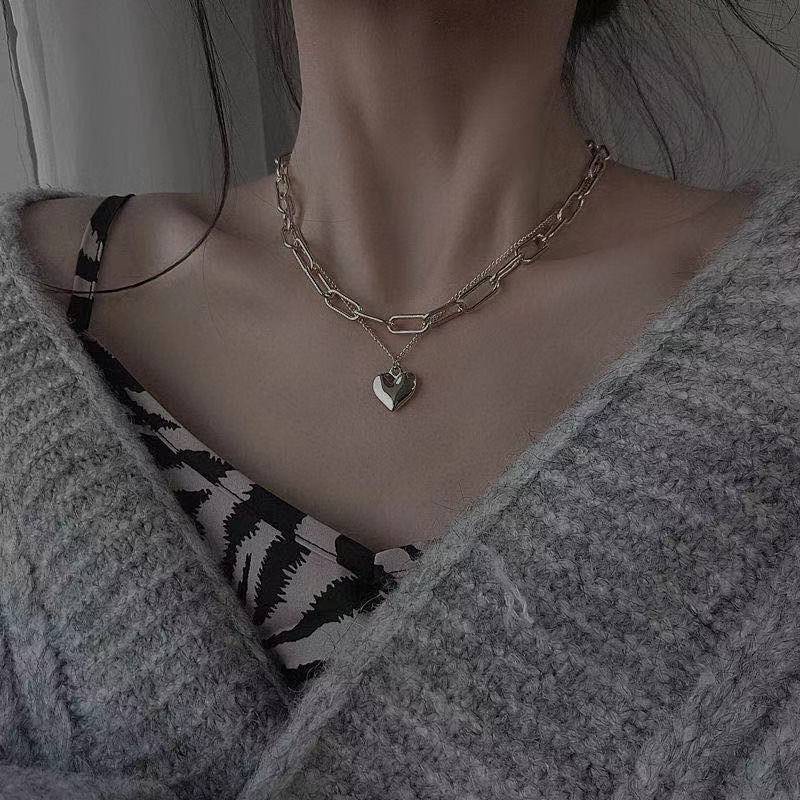 Cahaya mewah minoritas cinta twin kalung sweter wanita ins gaya dingin sweater chain Panjang all-mat