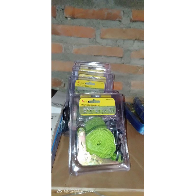 

tali rachet / tali barang 5meter
