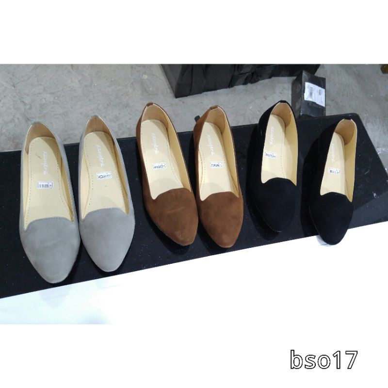 Borneo Sepatu Flat Flatshoes Bahan Kain Beludru by Xavyera bso17