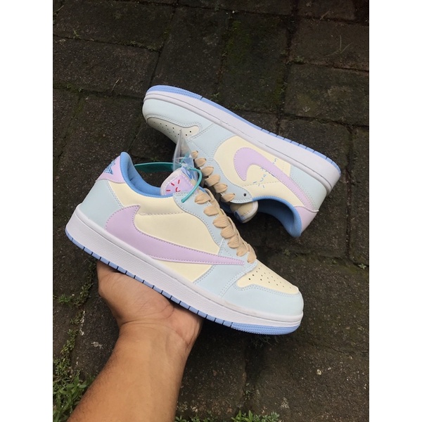 Sepatu Nike Air Jordan 1 Low Travis Scoot UV &amp; Glow In The Dark