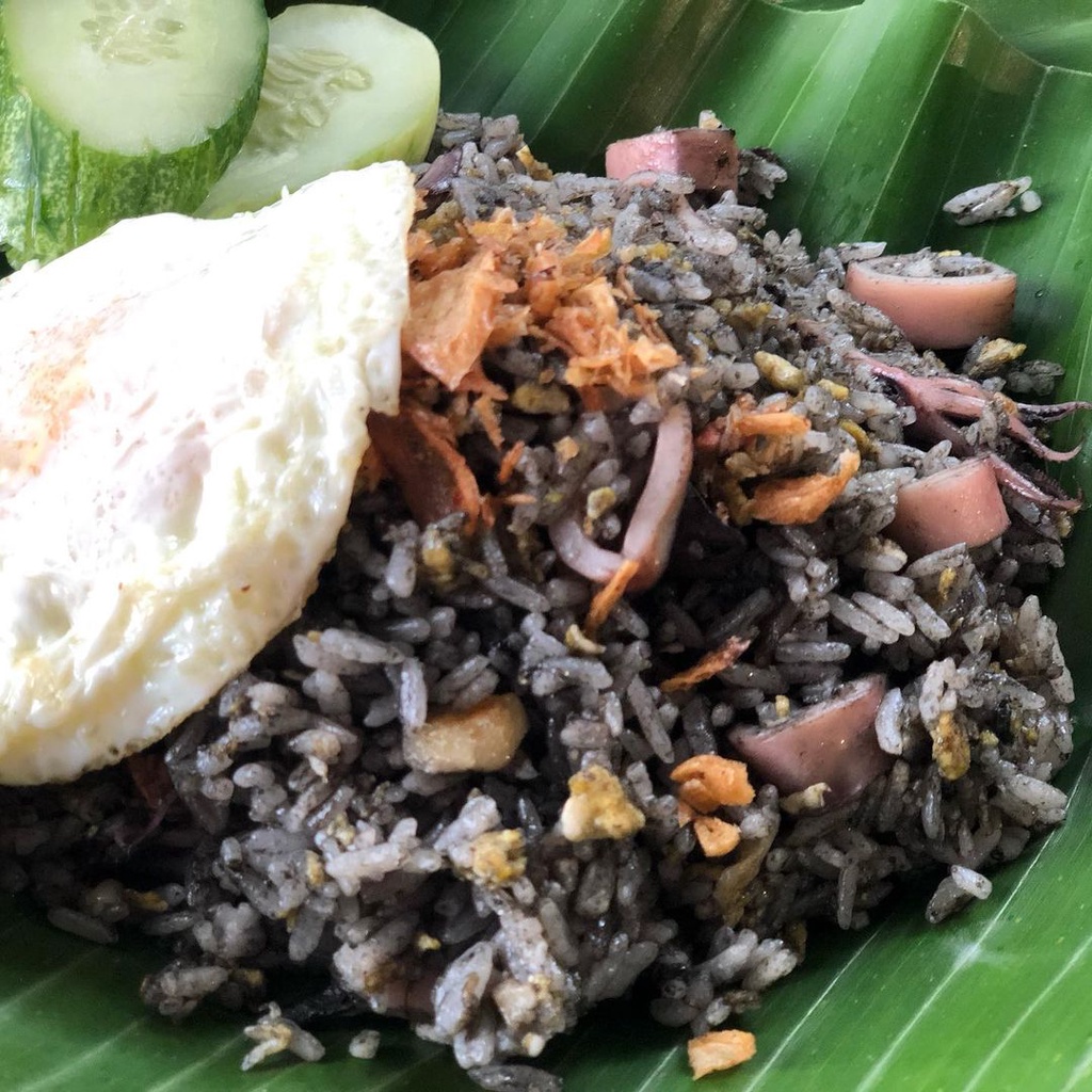 

Nasi goreng cumi hitam Kangen Masakan Rumah