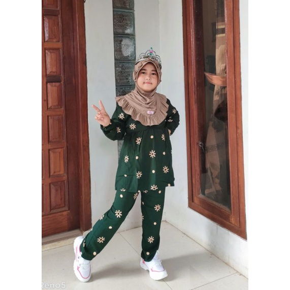 SETELAN RAYON ANAK  MOTIF ABSTRAK KOMBI/SETELAN USIA 4 sampai 11TH / SETELAN ANAK PEREMPUAN.-Ribut hijau