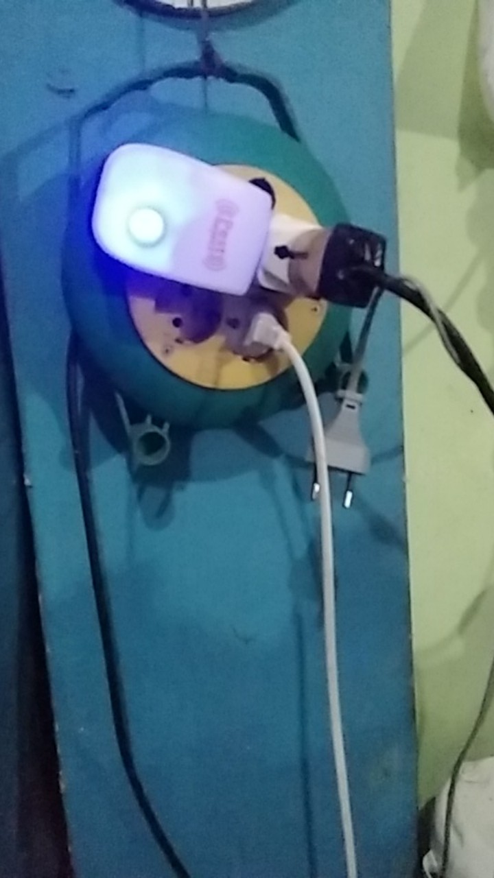 [terbaru]alat Pembasmi Serangga Nyamuk Tikus Ultrasonic / Elektronik Pest Reject Ultrason