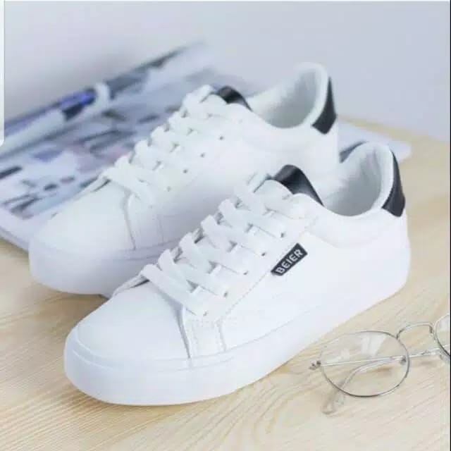 Sepatu Wanita Sneakers Korea BEIER Sepatu Sneakers Wanita Tali Sepatu Sneakers Wanita Sport Shoes AB