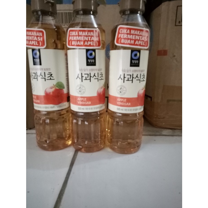 

SAUS-DRESSING- CUKA APEL KOREA ( APPLE VINEGAR ) DAESANG 500 ML -SAUS-DRESSING.