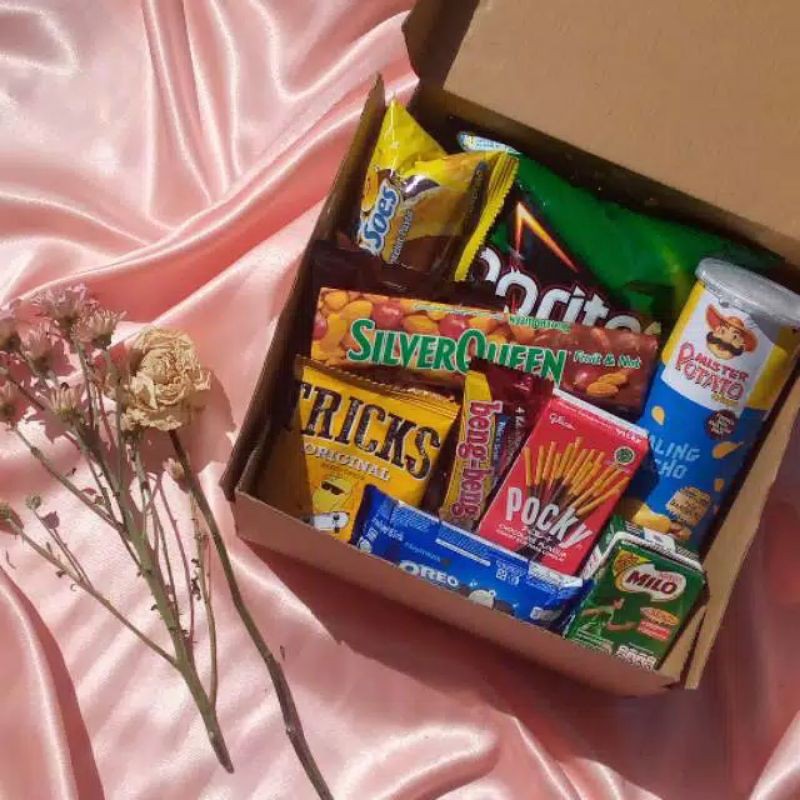 

PAKET SNACK BOX UNTUK KADO