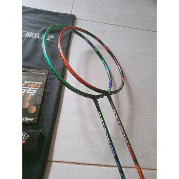 YONEX ASTROX 99 / 99 PRO