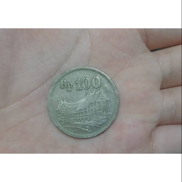 UANG LOGAM KOIN indonesia 100 perak tahun 1973 (tebal)