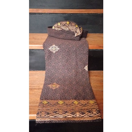 kamen saput set udeng