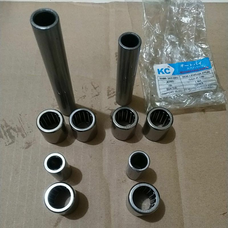 Bosh monoshock / Bosh lengan ayun unitrack GSX R 150 komplit atas dan bawah (isi 10pcs) CRUN / KC