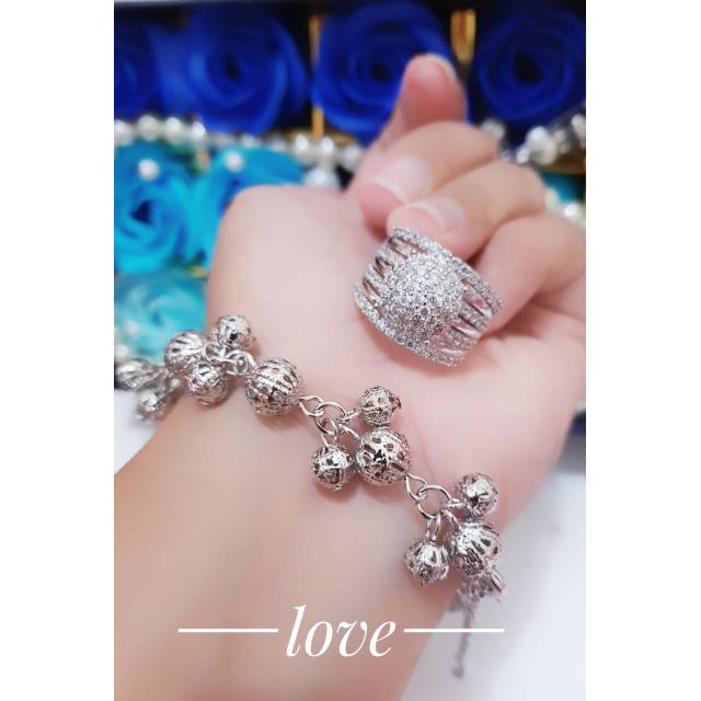 Set gelang tangan dan cincin