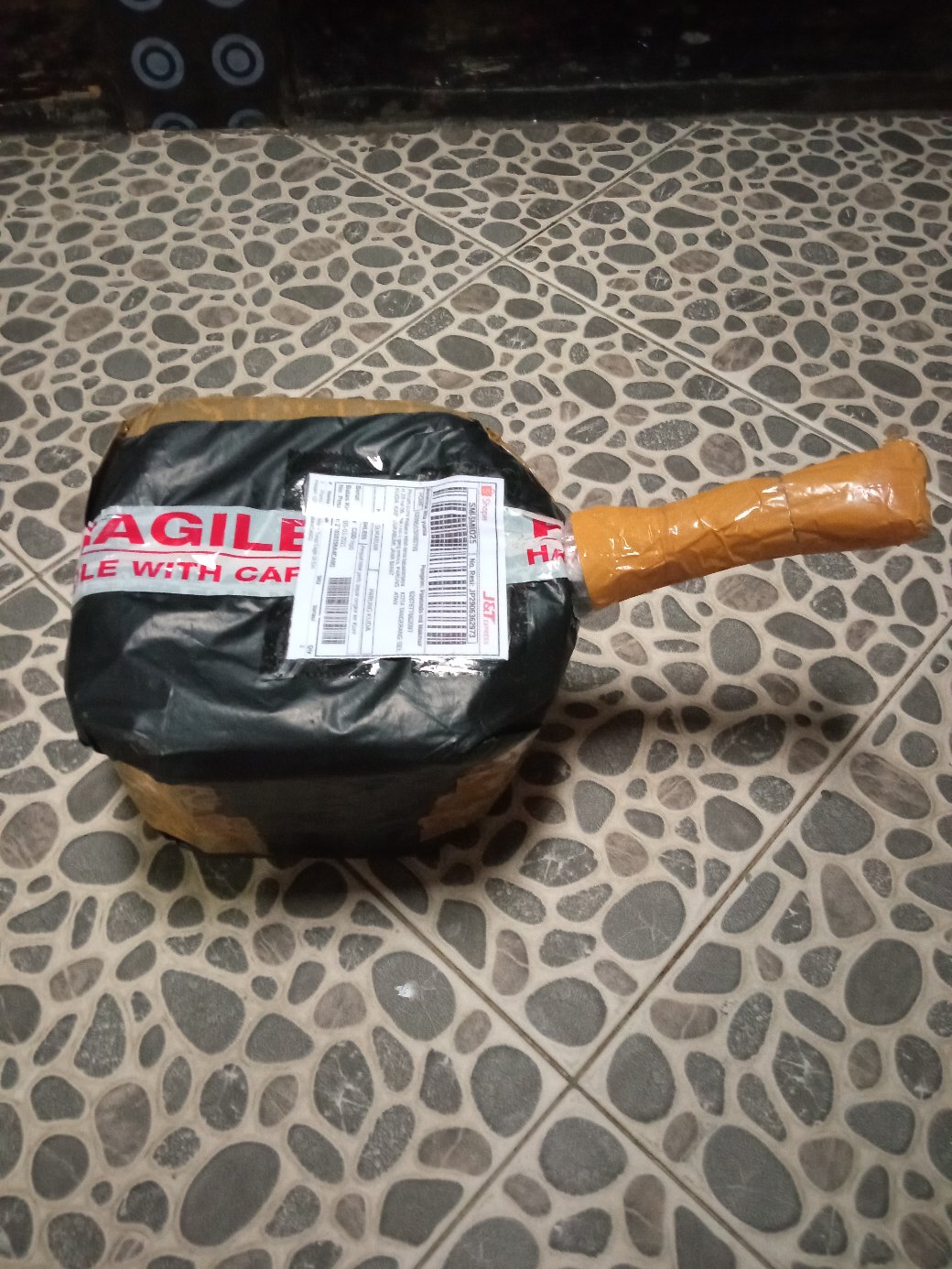 Panci Susu/ Mie + Tutup Eagle 18 Cm